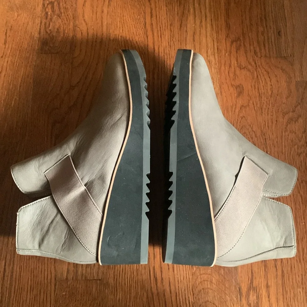 Eileen Fisher Lark Open Side Booties - Picture 6 of 9